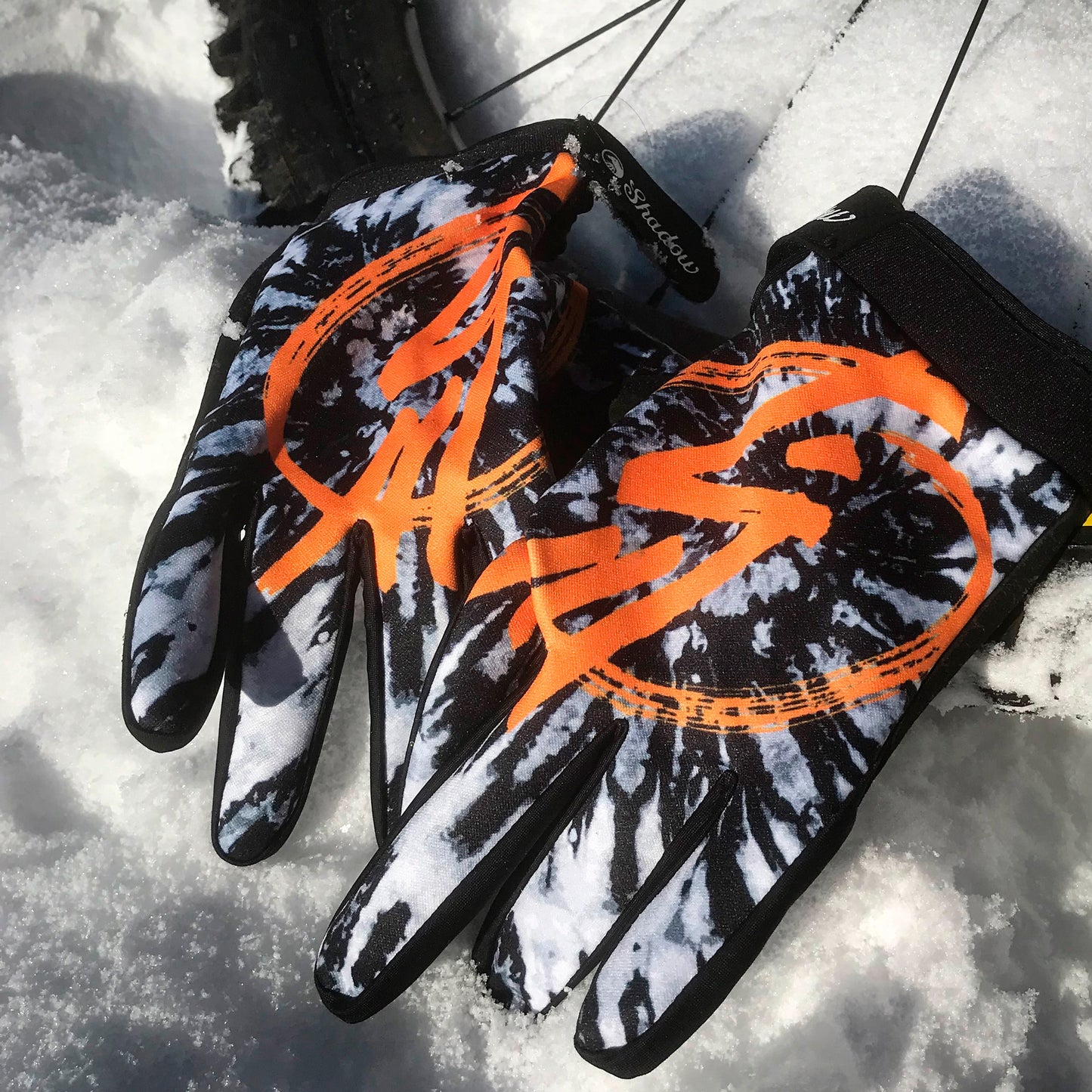 Shadow Conspire Gloves - Tangerine Tye Die