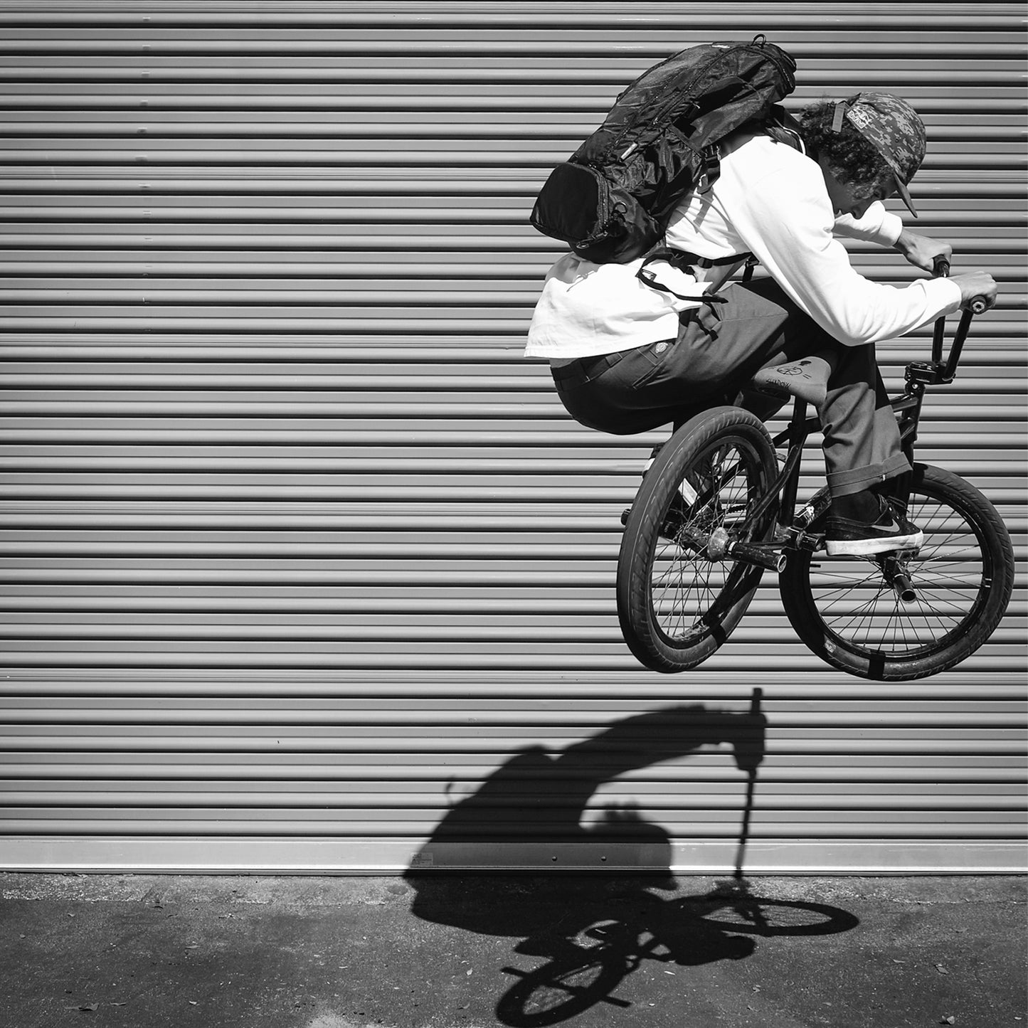 Shadow Session V2 Backpack - Black