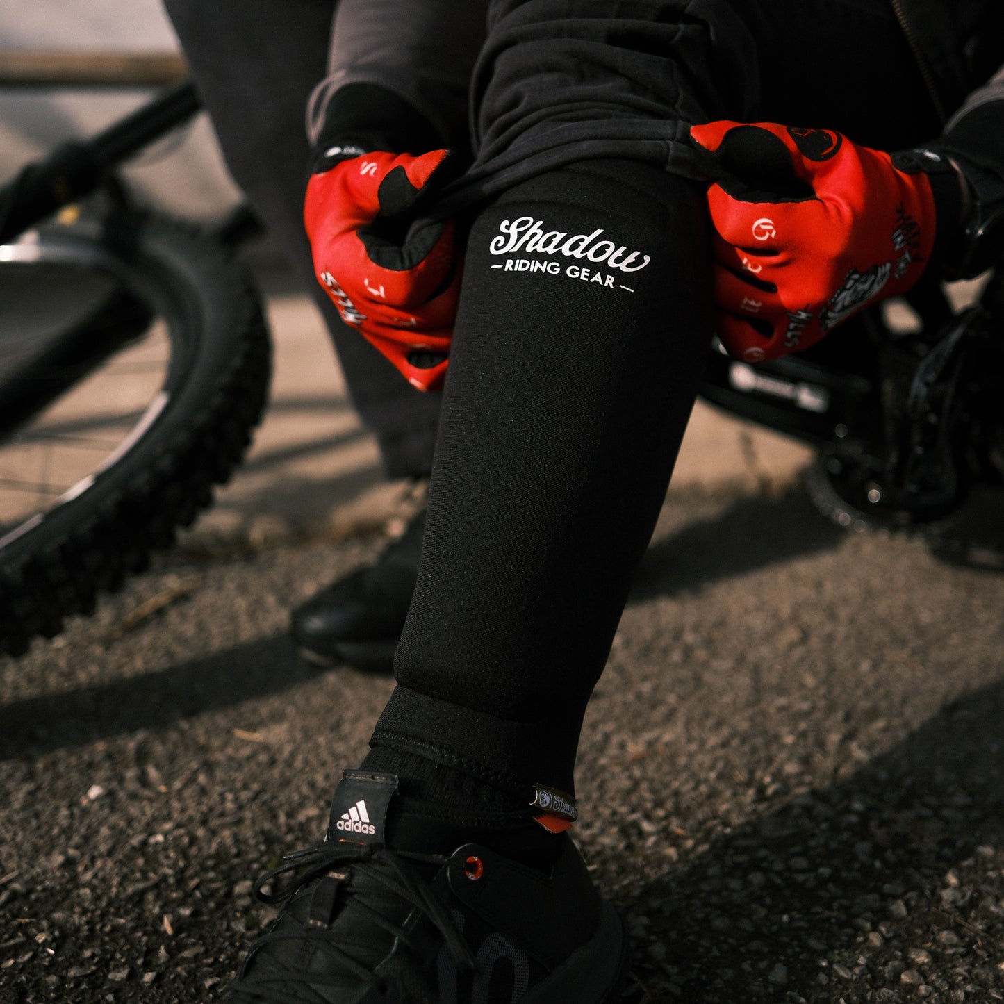 Shadow Super Slim Shinners Shin Guards